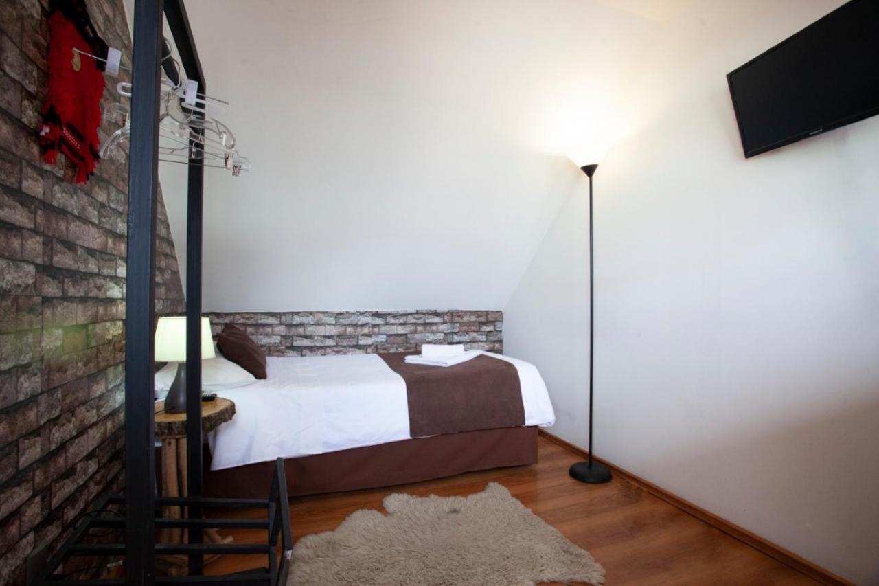 Tel Hauke Hostal プンタアレナス エクステリア 写真